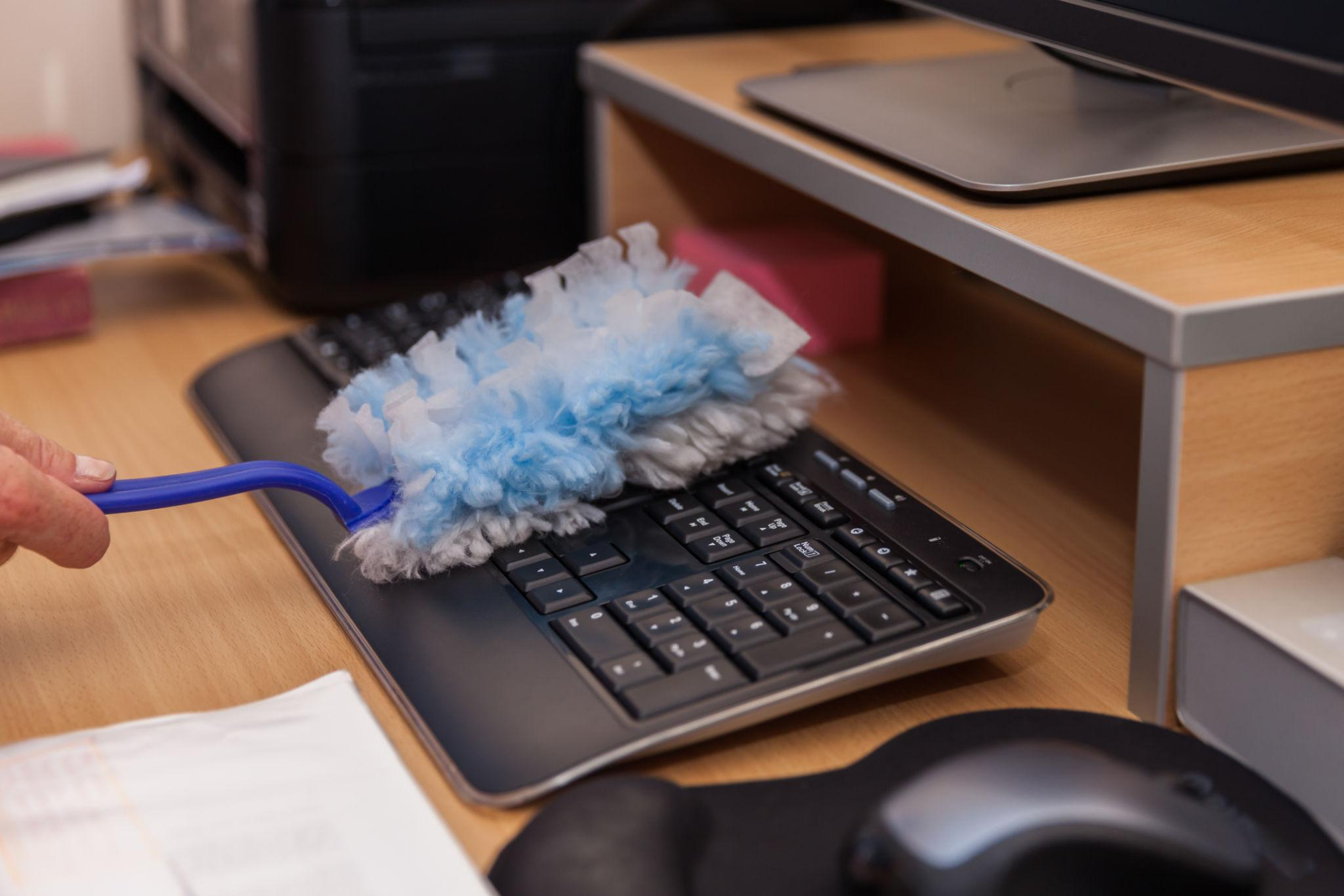 How to Reduce Dust in Aurora Office Spaces